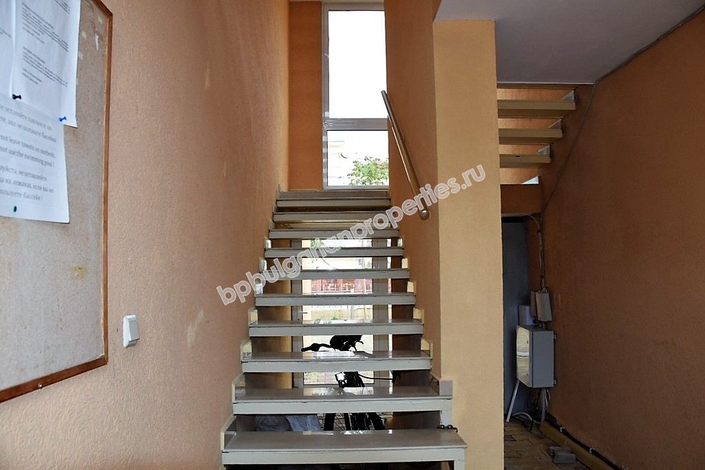 Мебелиран едноспален апартамент близо до плажа за продажба в курорта Слънчев Бряг