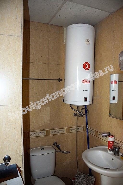 Мебелиран едноспален апартамент близо до плажа за продажба в курорта Слънчев Бряг