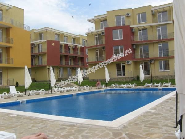 Евтино мебелирано студио за продажба в комплекс в Слънчев Бряг