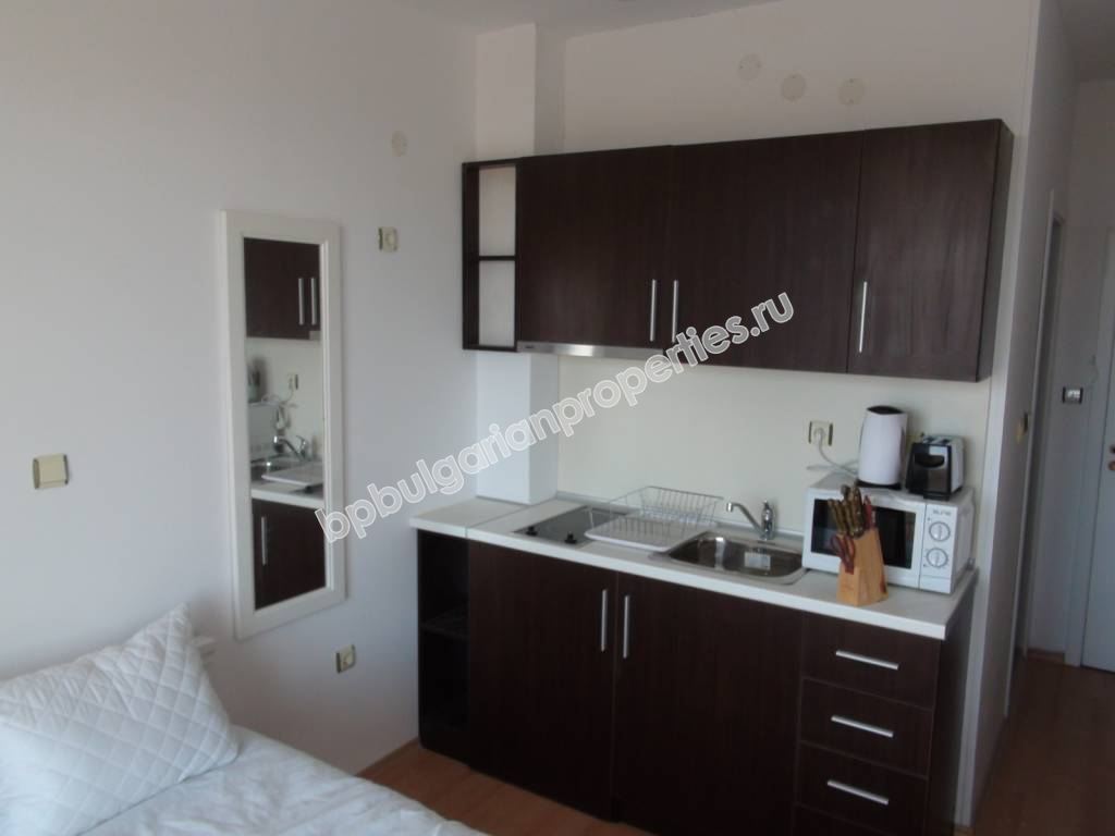 Евтино мебелирано студио за продажба в комплекс в Слънчев Бряг