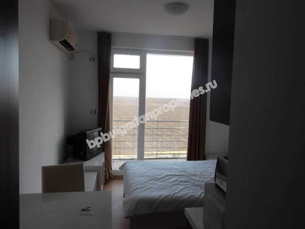 Евтино мебелирано студио за продажба в комплекс в Слънчев Бряг