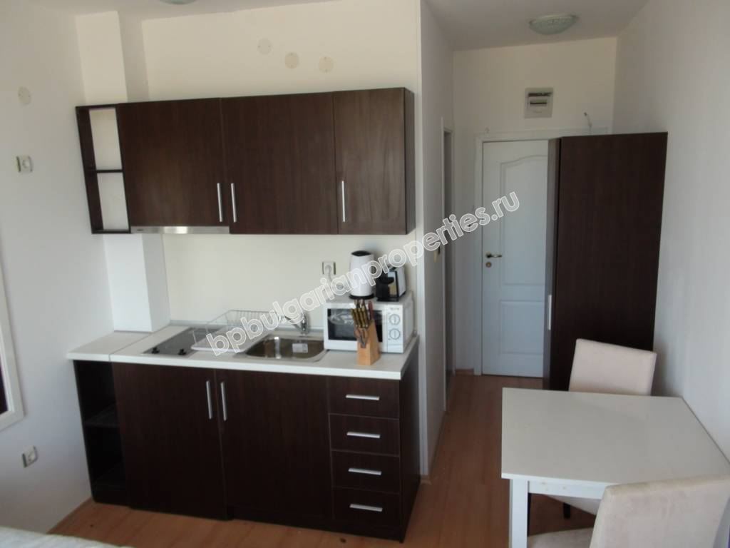 Евтино мебелирано студио за продажба в комплекс в Слънчев Бряг