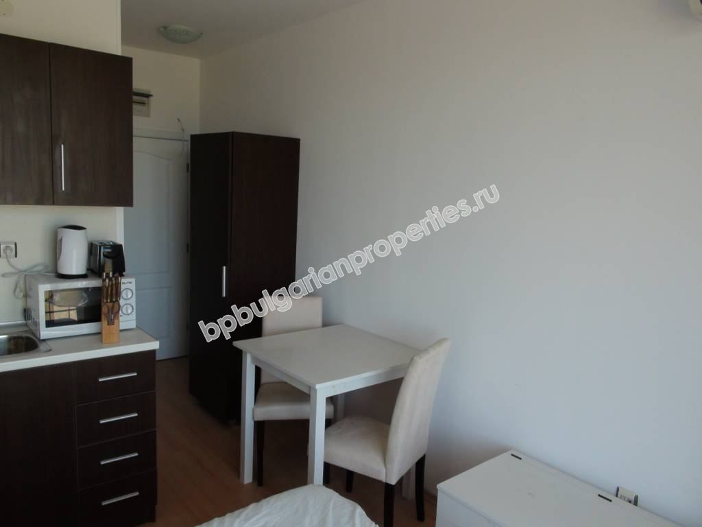 Евтино мебелирано студио за продажба в комплекс в Слънчев Бряг