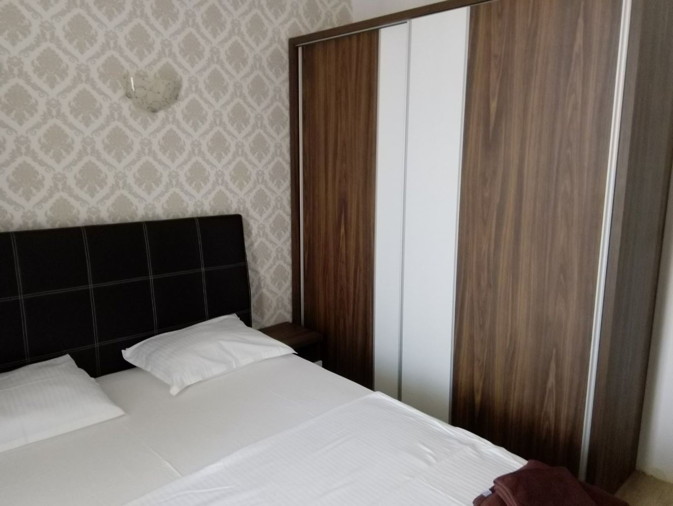 Двустаен апартамент за нощувки в комплекс Риф-3, Равда Двустаен апартамент за нощувки в комплекс Риф-3, Равда