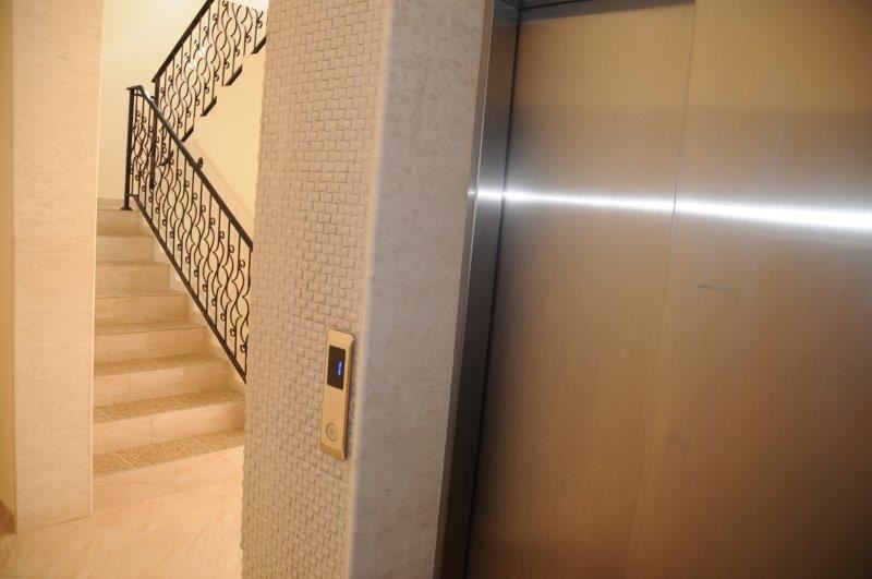 Двустаен апартамент за нощувки в комплекс с басейн в Равда Двустаен апартамент за нощувки в комплекс с басейн в Равда