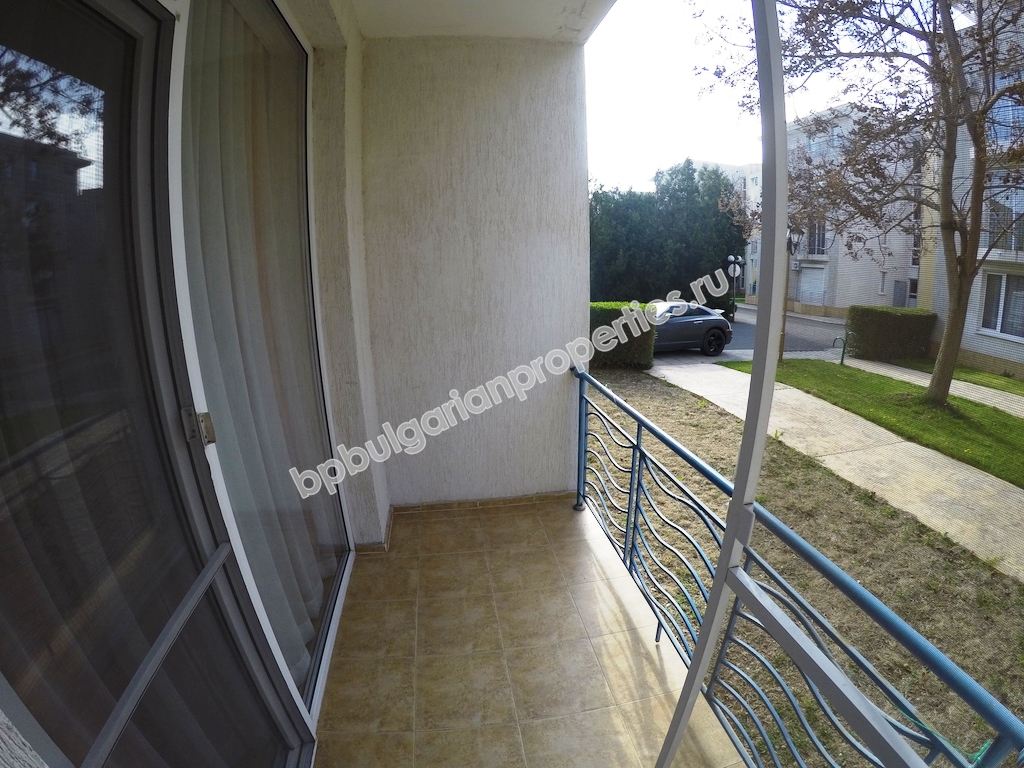 Евтин двустаен мебелиран апартамент за продажба в курорта Слънчев Бряг