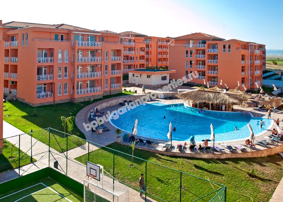 Мебелирано студио икономичен клас за продажба в курорта Слънчев Бряг