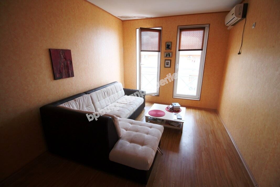 Мебелирано студио икономичен клас за продажба в курорта Слънчев Бряг