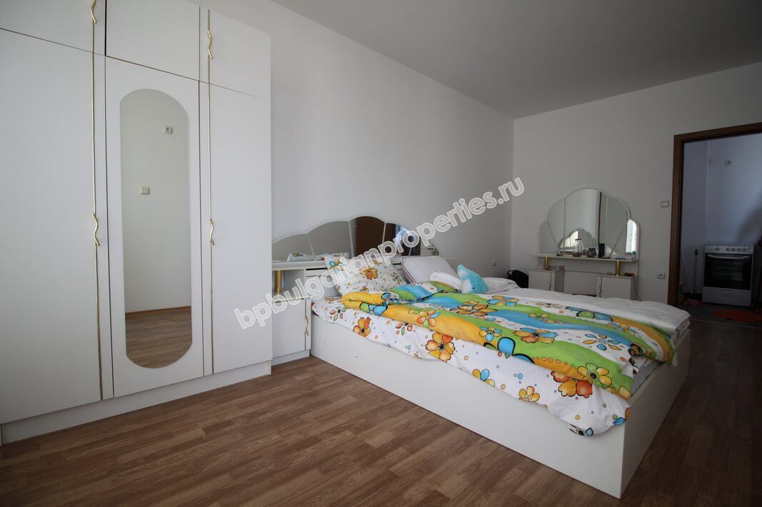 Едноспален мебелиран апартамент за продажба в курорта Слънчев Бряг