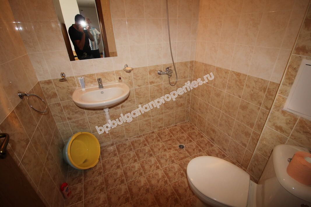 Едноспален мебелиран апартамент за продажба в курорта Слънчев Бряг