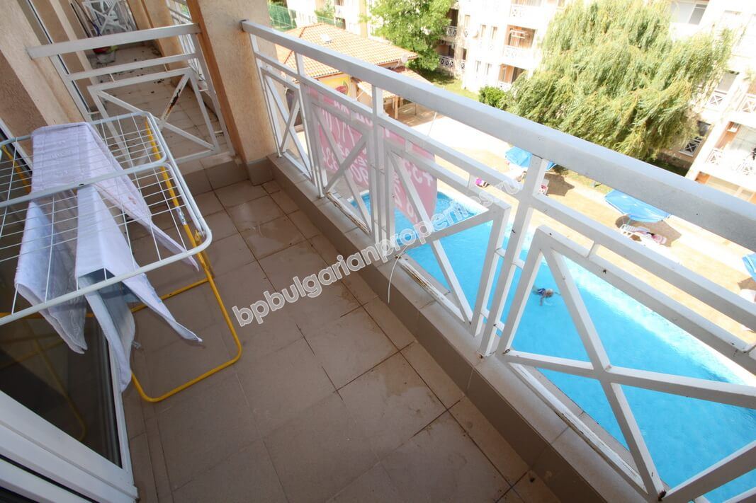 Едноспален мебелиран апартамент за продажба в курорта Слънчев Бряг