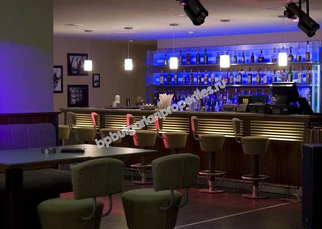 Мебелиран двустаен апартаменти на абсолютна първа линия море в Обзор