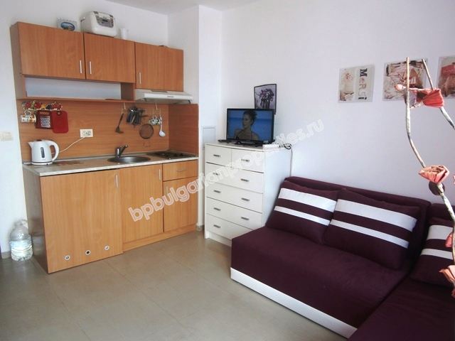 Евтино мебелирано студио за продажба в курорта Слънчев Бряг