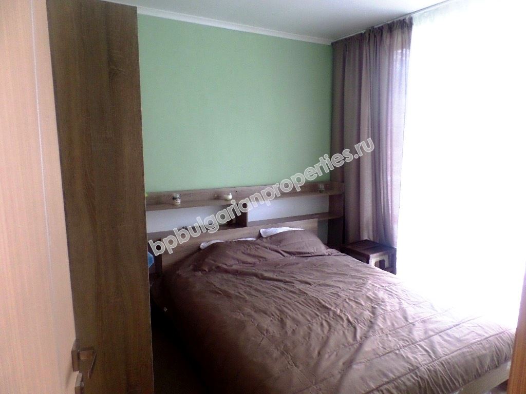 Едноспален мебелиран апартамент за продажба в елитен комплекс в курорта Слънчев Бряг