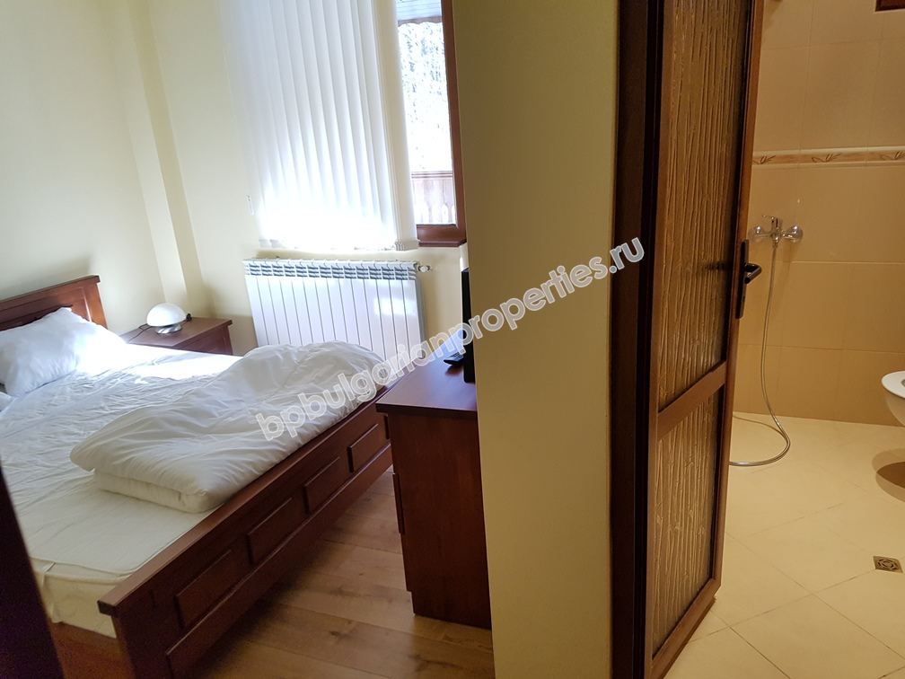 Действаща къща за гости/хотел за продажба в село в Троянския балкан