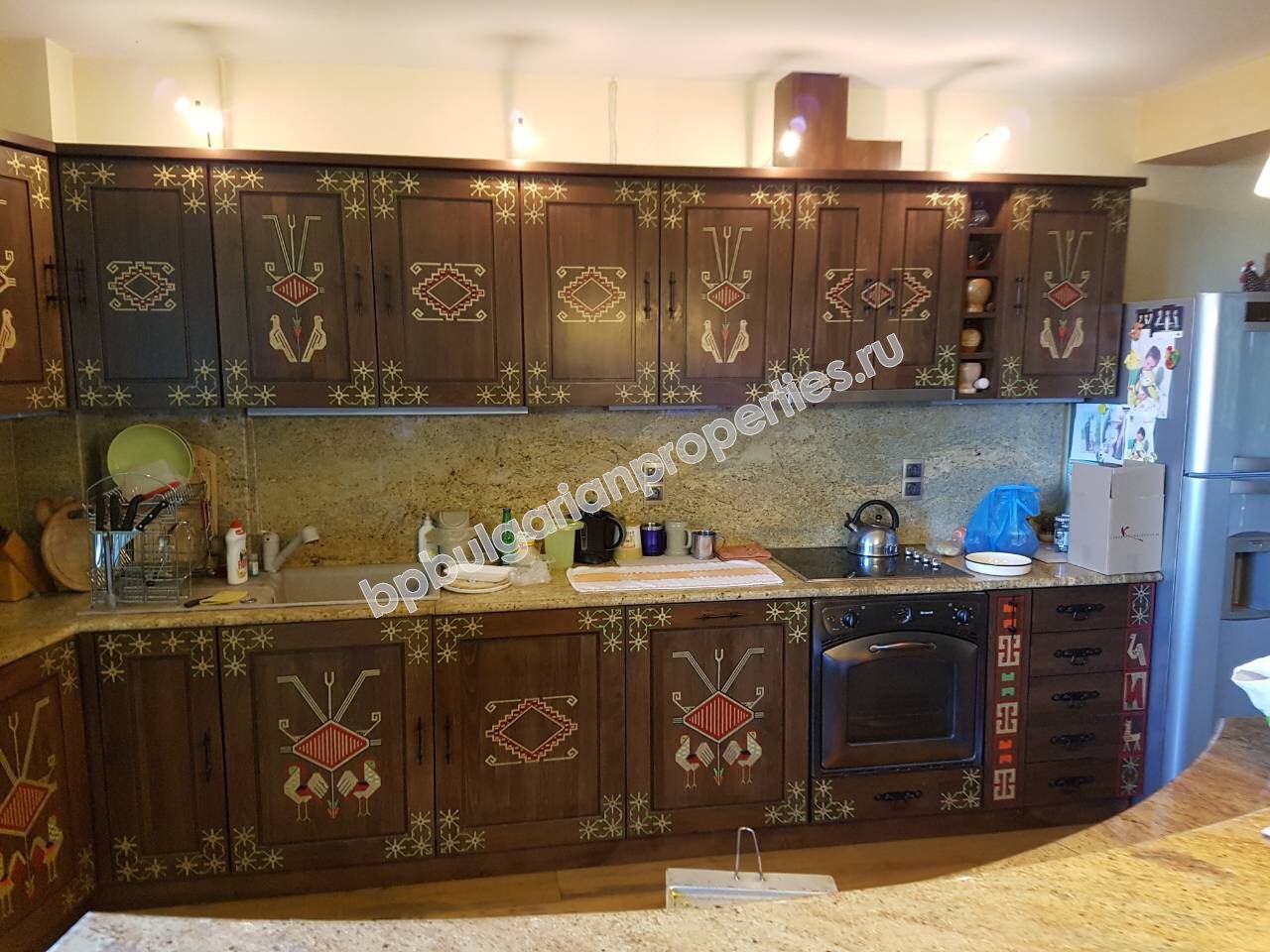 Действаща къща за гости/хотел за продажба в село в Троянския балкан