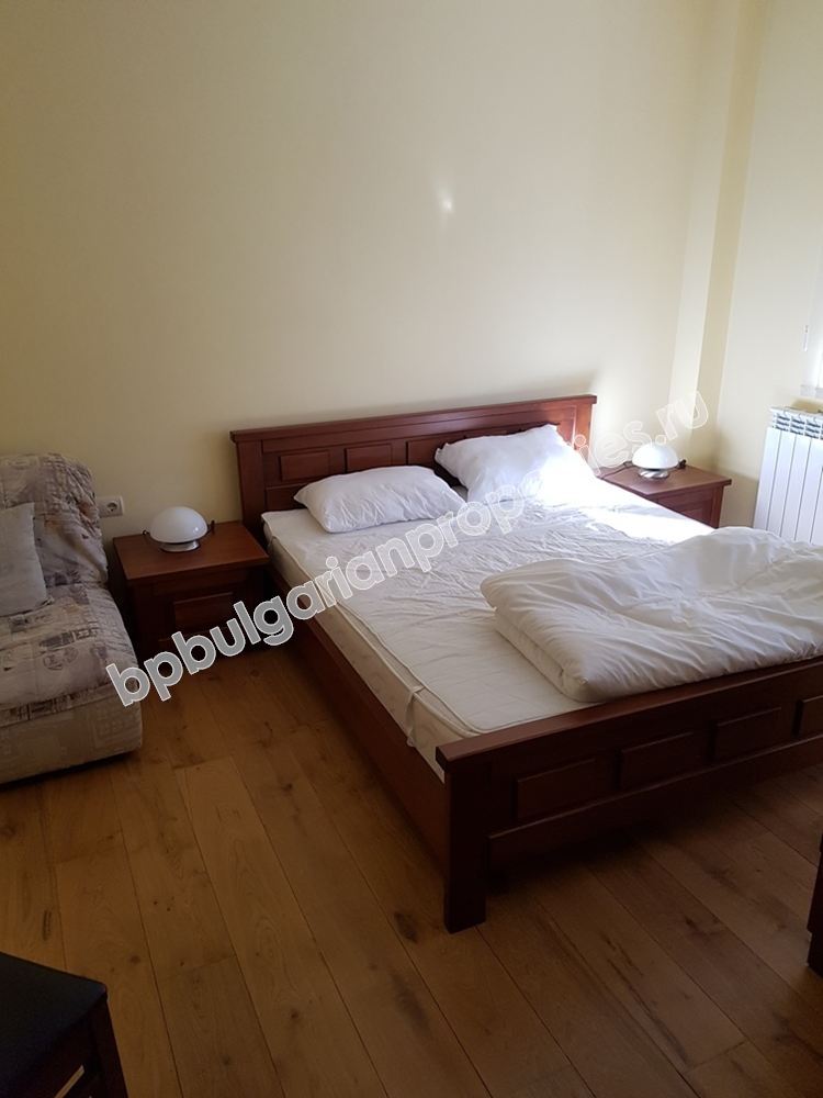 Действаща къща за гости/хотел за продажба в село в Троянския балкан