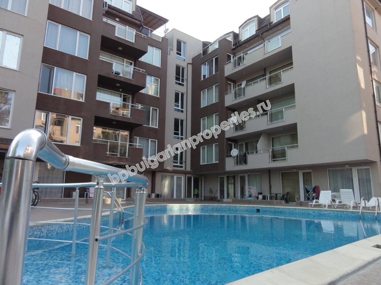 Мебелиран двустаен апартамент близо до плажа за продажба в курорта Слънчев Бряг