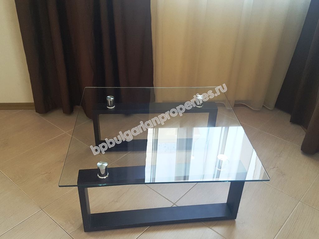 Просторен едноспален мебелиран апартамент за продажба в Слънчев Бряг