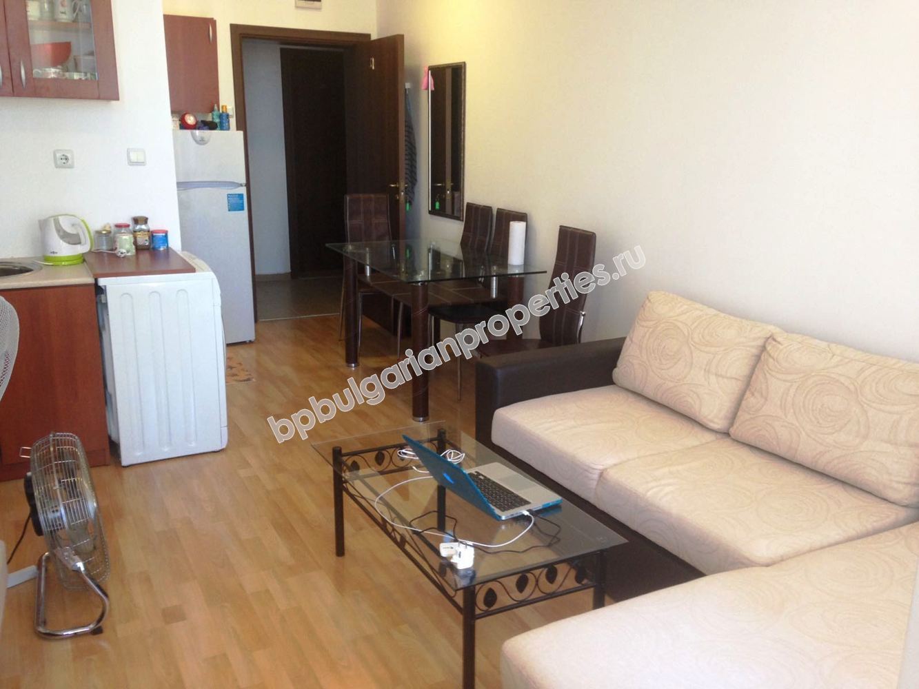 Мебелирано студио икономичен клас за продажба в курорта Слънчев Бряг