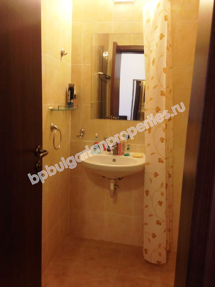 Мебелирано студио икономичен клас за продажба в курорта Слънчев Бряг