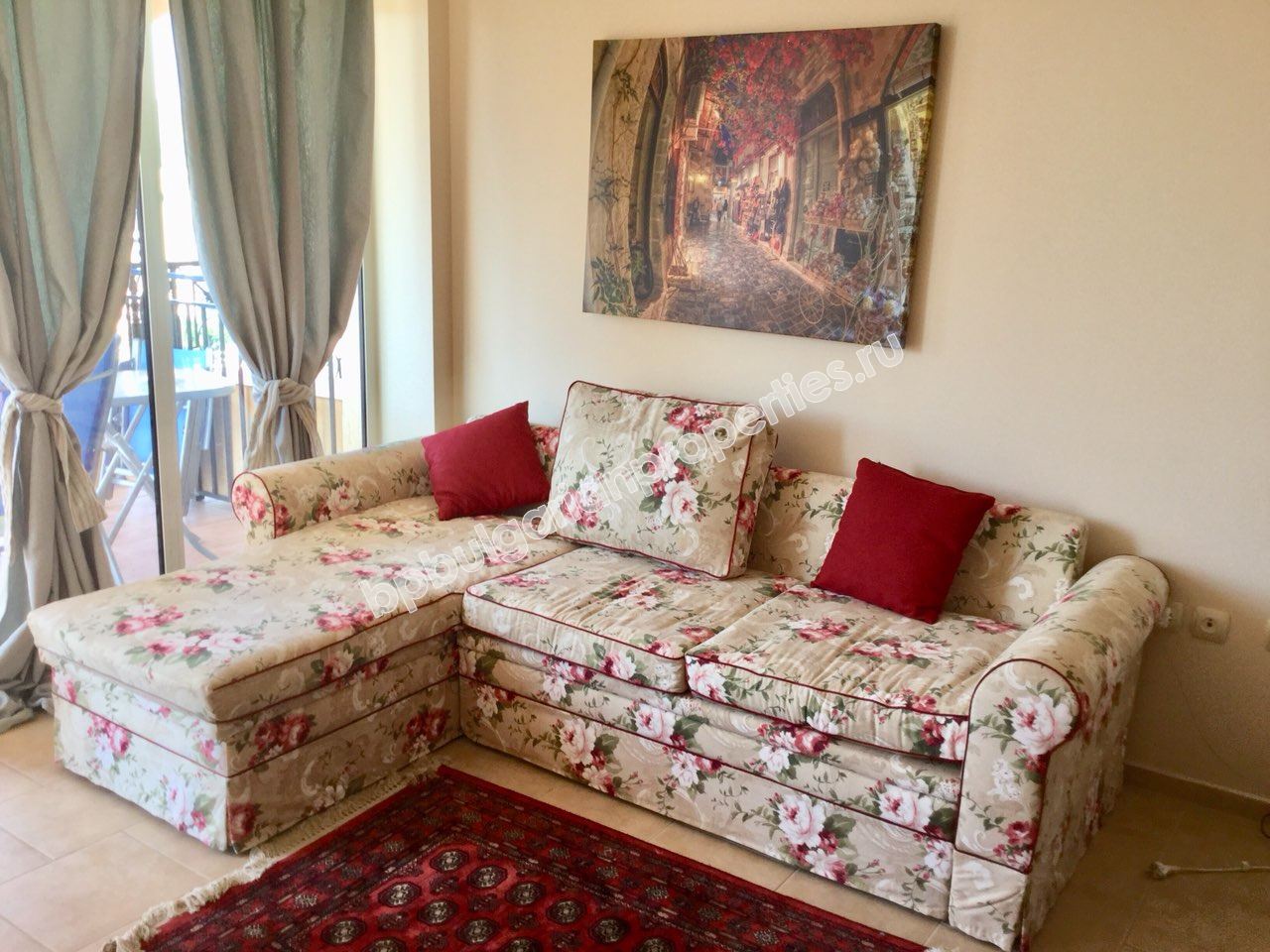 Апартамент в комплекс-лукс на първа линия в Елените