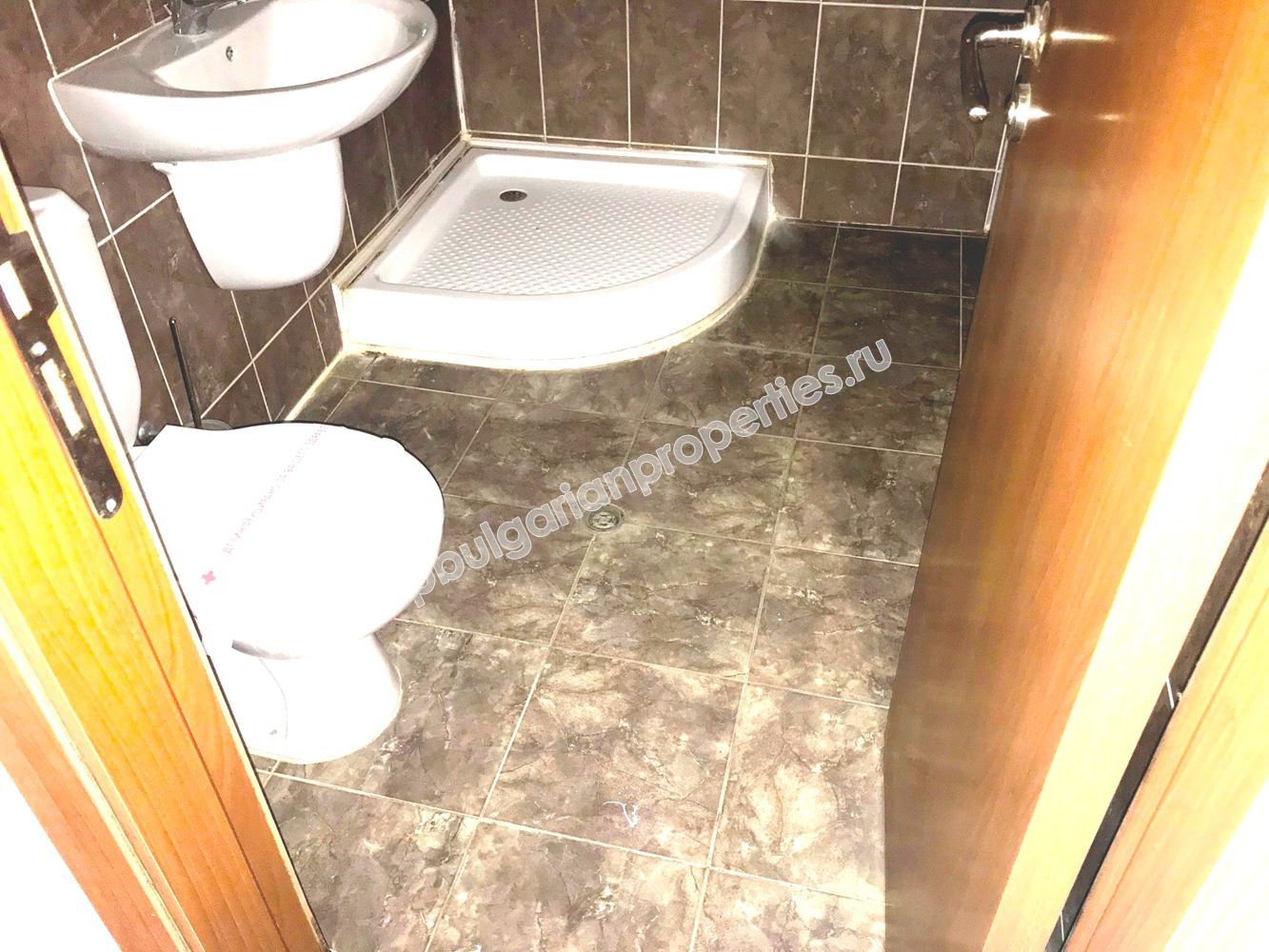 Мебелиран двустаен апартамент за продажба в курорта Слънчев Бряг