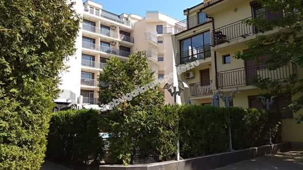 Обзаведен апартамент с една спалня за продажба в курорта Слънчев Бряг