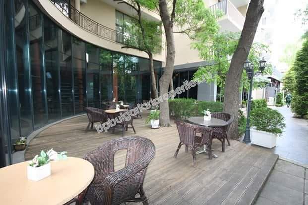 Обзаведен апартамент с една спалня за продажба в курорта Слънчев Бряг