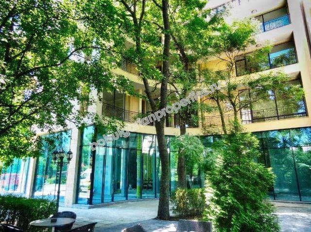 Обзаведен апартамент с една спалня за продажба в курорта Слънчев Бряг