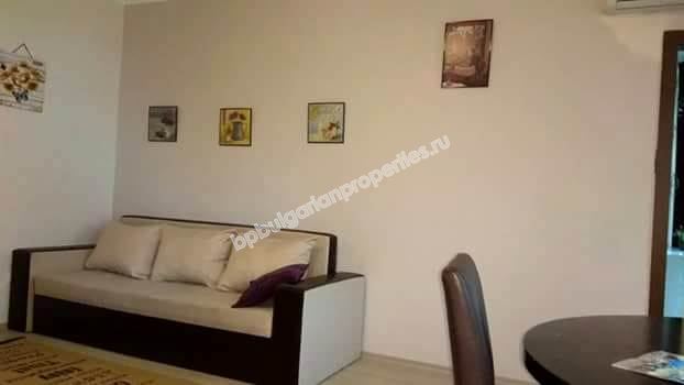 Обзаведен апартамент с една спалня за продажба в курорта Слънчев Бряг