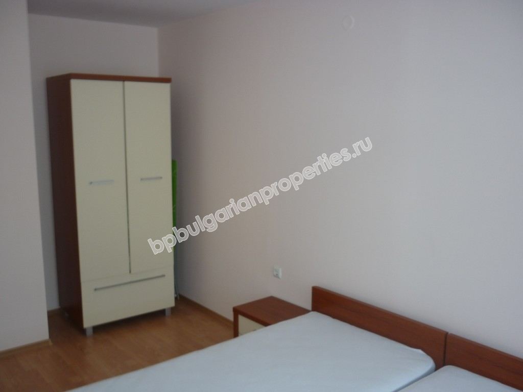 Мебелиран едноспален апартамент за продажба близо до плажа в курорта Слънчев Бряг