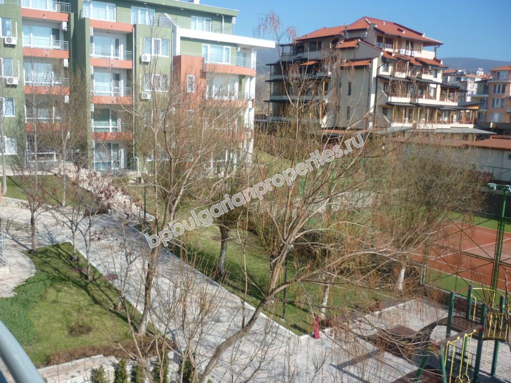 Мебелиран едноспален апартамент за продажба близо до плажа в курорта Слънчев Бряг