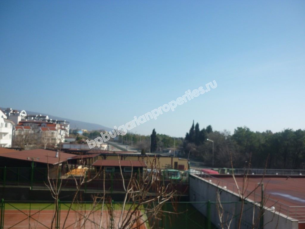 Мебелиран едноспален апартамент за продажба близо до плажа в курорта Слънчев Бряг