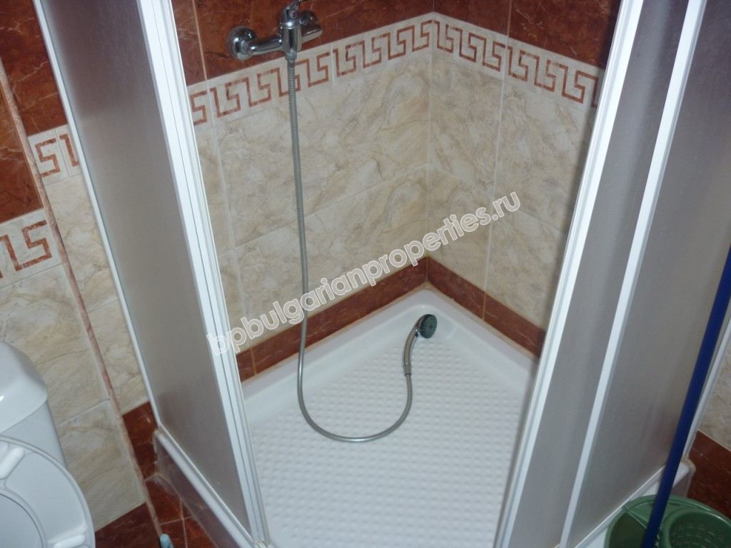 Мебелиран едноспален апартамент за продажба близо до плажа в курорта Слънчев Бряг