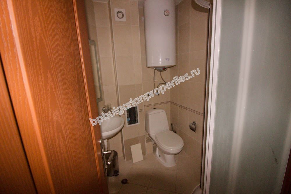 Апартамент с две спални за продажба близо до морето в Кошарица