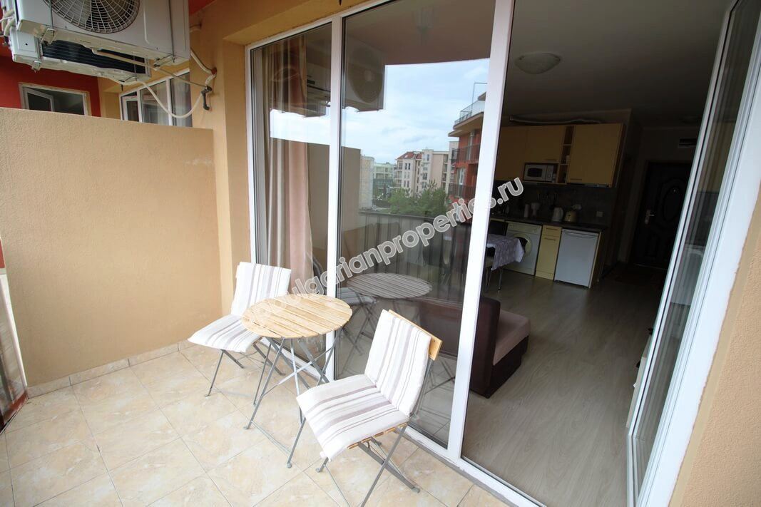 Мебелирано студио близо до плажа за продажба в курорта Слънчев Бряг