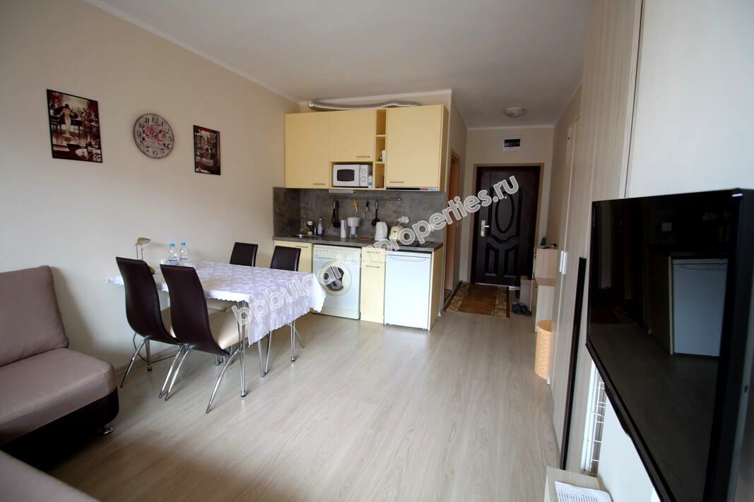 Мебелирано студио близо до плажа за продажба в курорта Слънчев Бряг