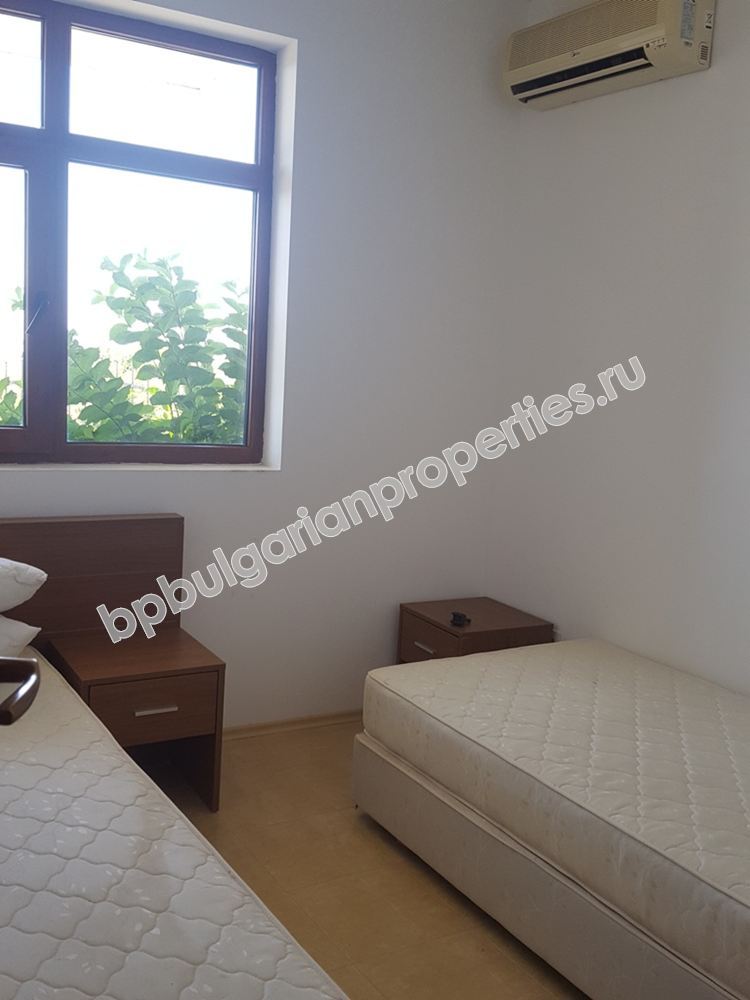 Мебелиран двуспален апартамент с гледка море за продажба близо до курорта Слънчев Бряг