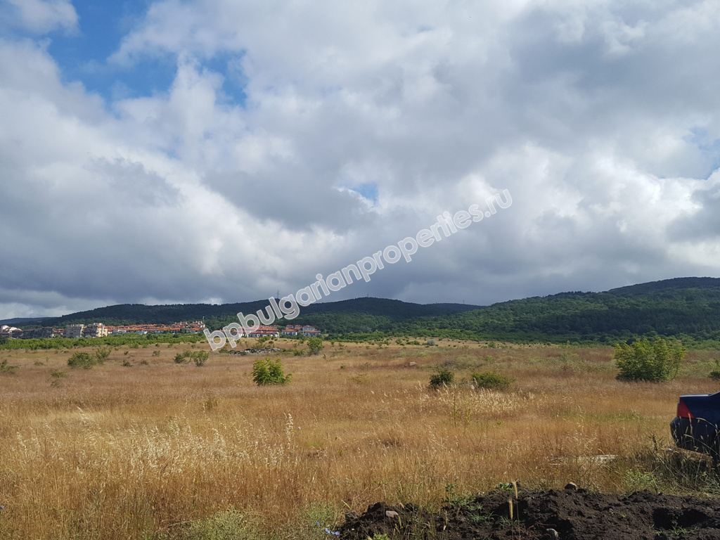 Мебелиран двуспален апартамент с гледка море за продажба близо до курорта Слънчев Бряг