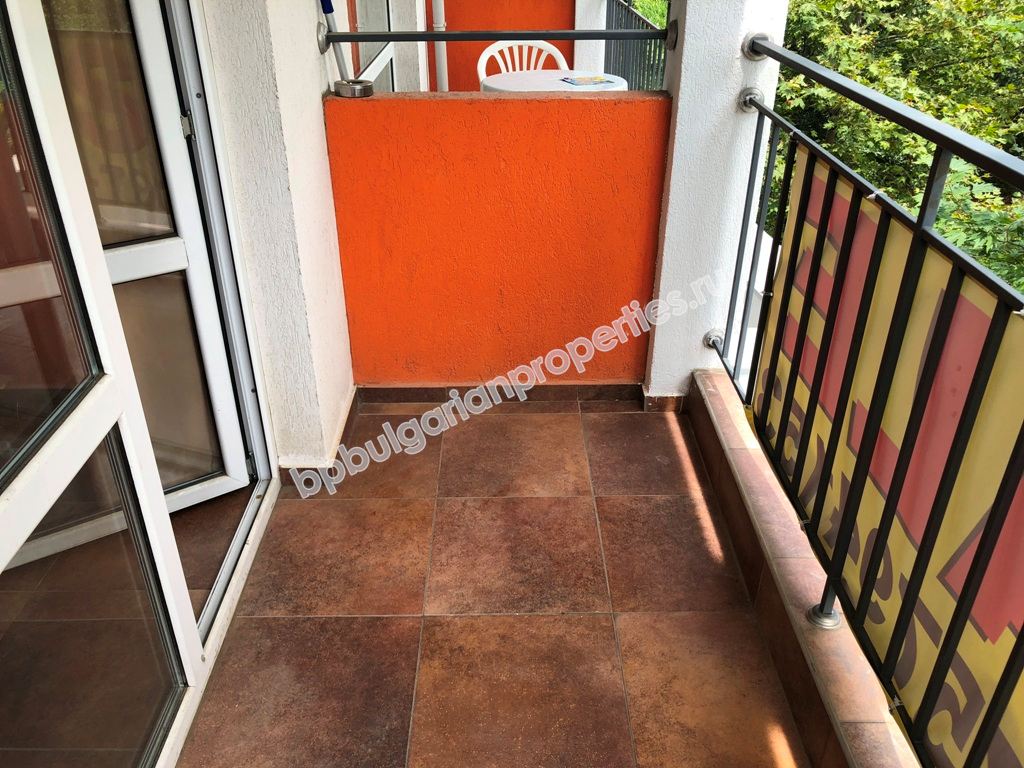 Мебелирано студио за продажба в центъра на Слънчев Бряг