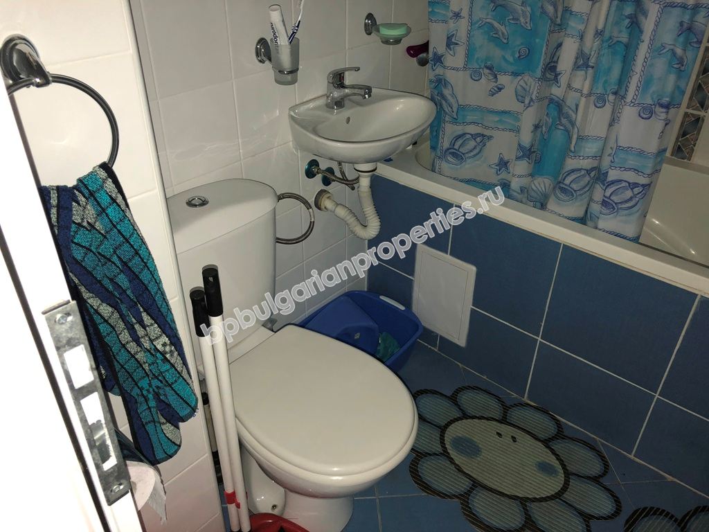 Мебелирано студио за продажба в центъра на Слънчев Бряг