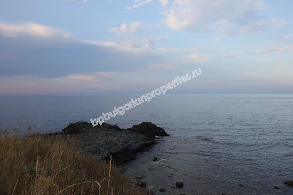 УПИ с разрешение на строеж на първа линия  в Царево