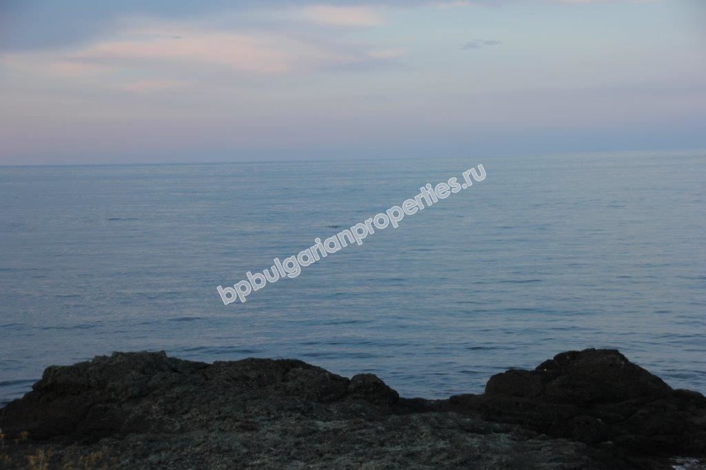 УПИ с разрешение на строеж на първа линия  в Царево