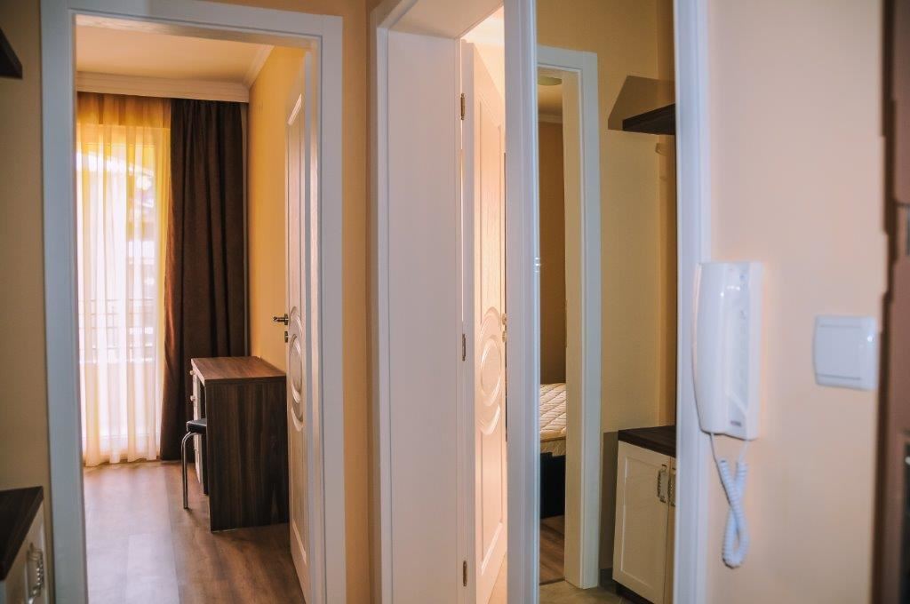 Луксозен апартамент за инвестиция в нов жилищен комплекс в Равда