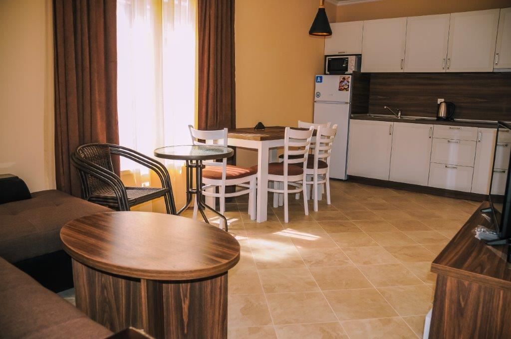 Луксозен апартамент за инвестиция в нов жилищен комплекс в Равда