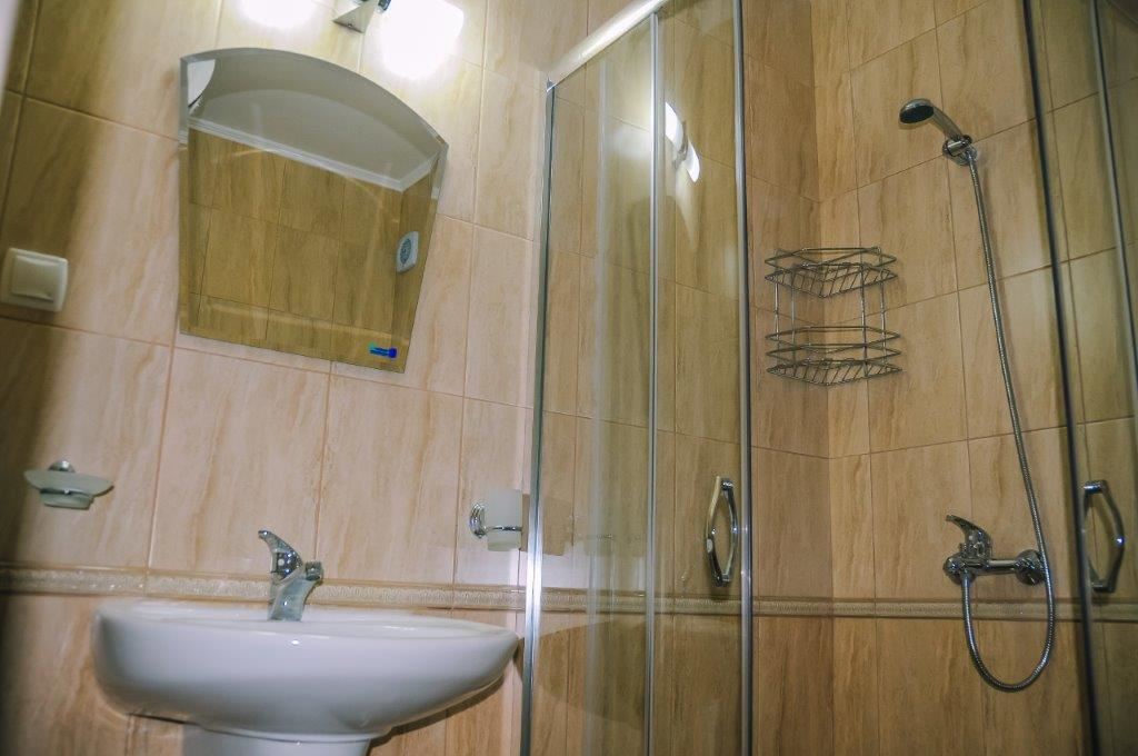 Луксозен апартамент в жилищен комплекс близо до морето в Равда