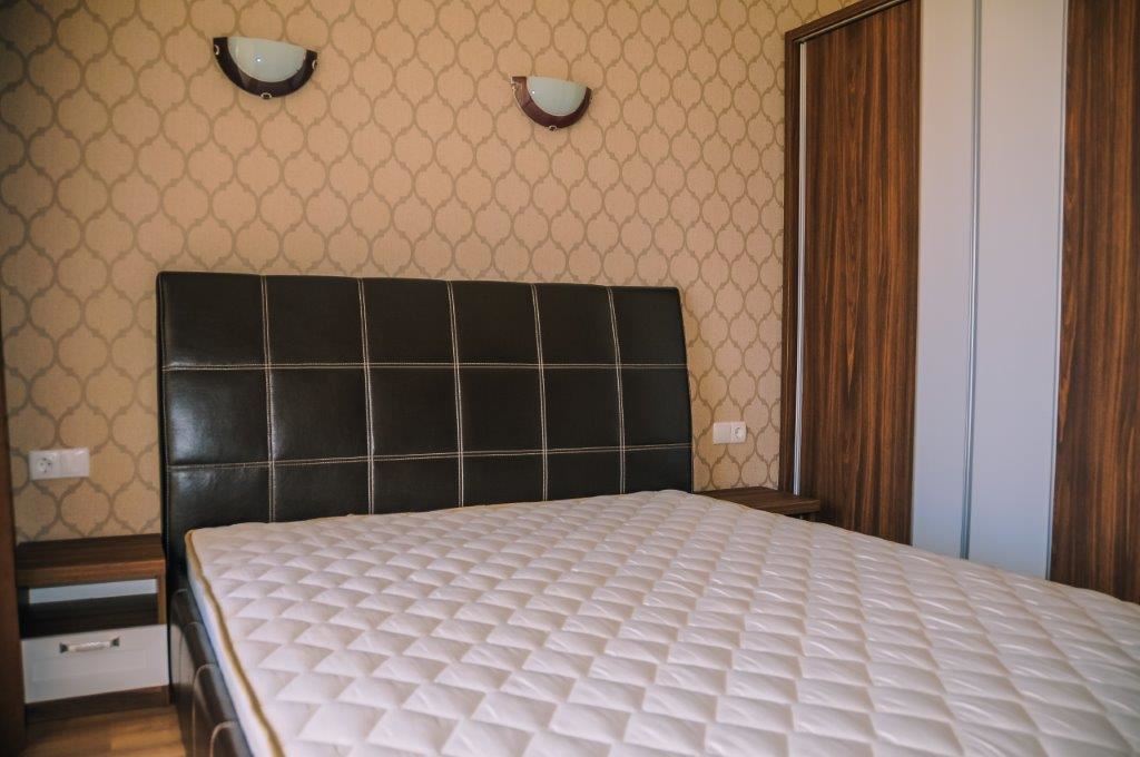 Луксозен апартамент в жилищен комплекс близо до морето в Равда