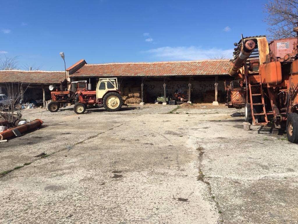 Селскостопански имот близо до Бургас