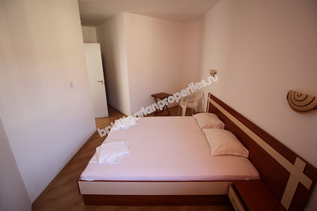 Евтин апартамент за инвестиция на 100 м от морето в Слънчев Бряг